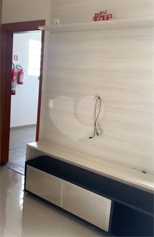 Apartamento no Condomínio Monte Logan.