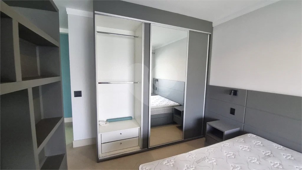 Apartamento Mobiliado no Anália Franco