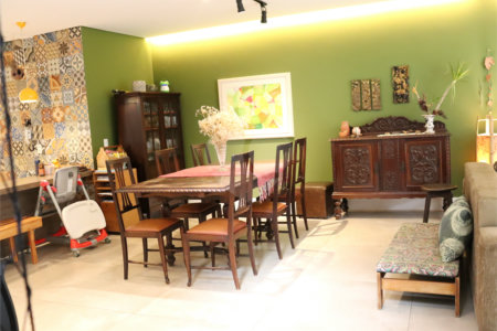 Casa Nova na Saúde c/380m2 de construção - 6 Quartos/4 suítes/4 Vagas na garagem