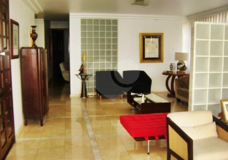 Apartamento Residencial / Santa Cecília