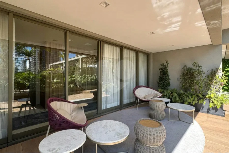 Apartamento para venda em Campo Belo com 3 quartos, sendo 3 suítes, 136m²