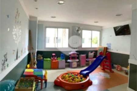 Apartamento c/2 dormitórios, 1 banheiro e Lazer completo á 150 metros do metrô Belém - Mobiliado pronto para morar.