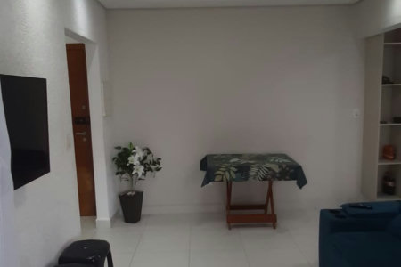 🏖️ BELO APARTAMENTO NO CORAÇÃO DA VILA CAIÇARA – PERTINHO DA PRAIA!