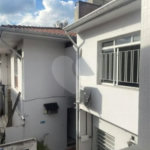 Casa comercial com 300m², 5 quartos, 2 vagas, para locação no Campo Belo!