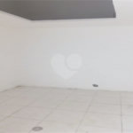 Casa com salão para Venda no Jardim Umarizal.
