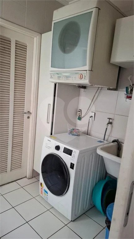 Apartamento a venda no Ipiranga com 3 dormitórios e 2 vagas com 115m² Aceita e estuda Permuta.