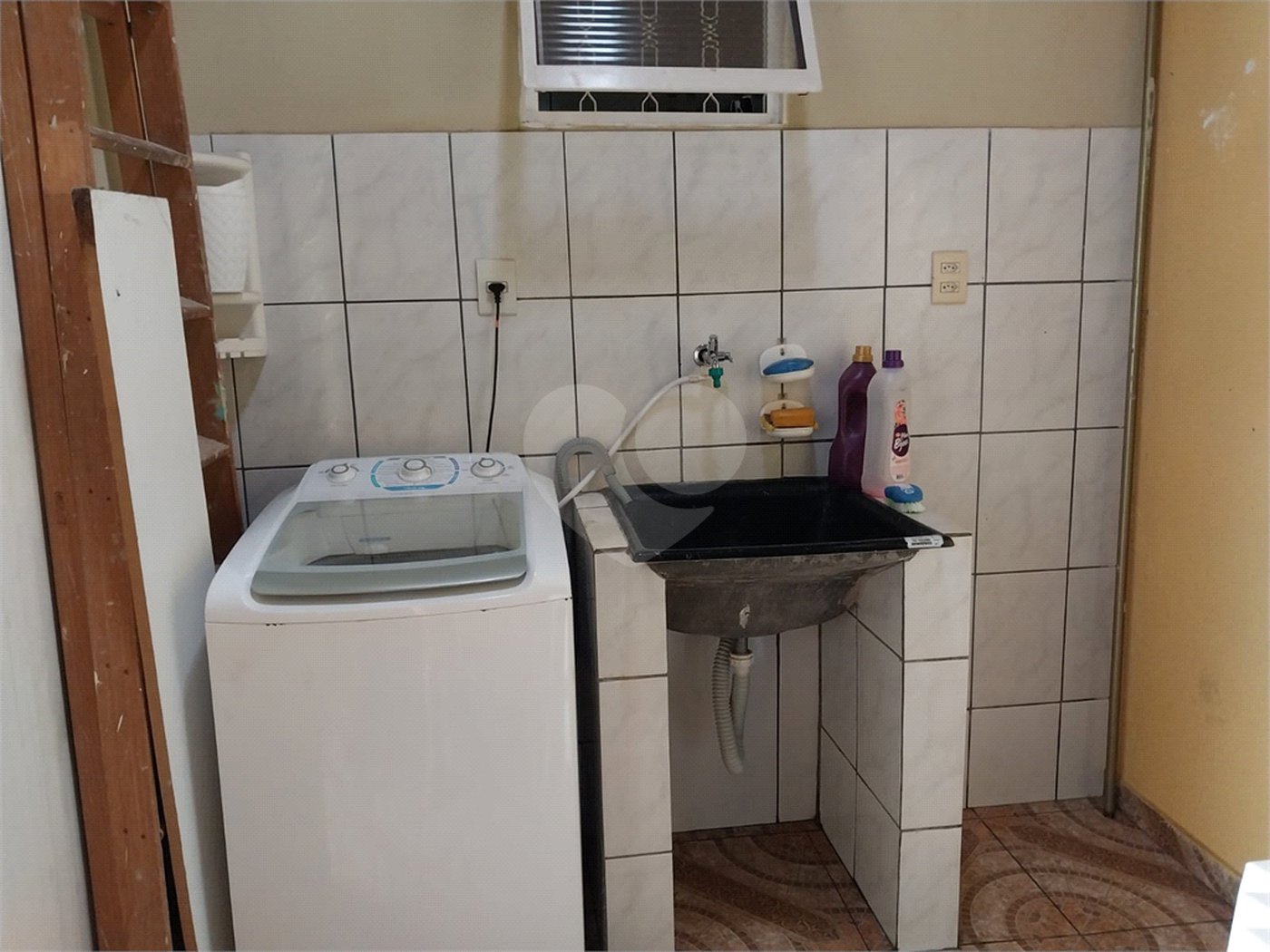 Casa térrea para venda no Planalto Paraíso