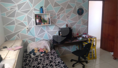 Sobrado à venda com 3 quartos em Residencial Astolpho Luiz do Prado, São Carlos, SP