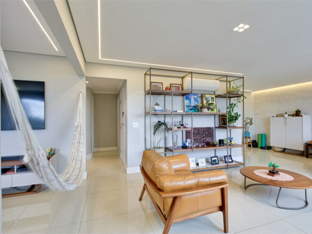 Apartamento à venda com 3 quartos, sendo 1 suíte,  em Granja Julieta, São Paulo, SP