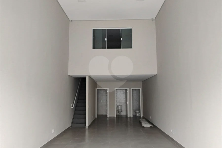 Aluga-se Salão Comercial na Vila Mascote