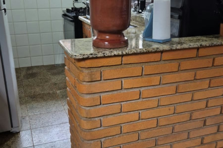 Casa à venda com 5 quartos, sendo 3 suítes, em Real, Praia Grande - SP