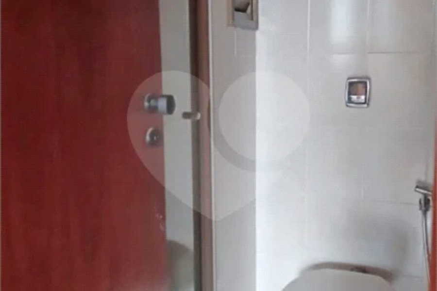 Apartamento à venda no Edifício Cabreúva no Bairro Alto em Piracicaba - SP.