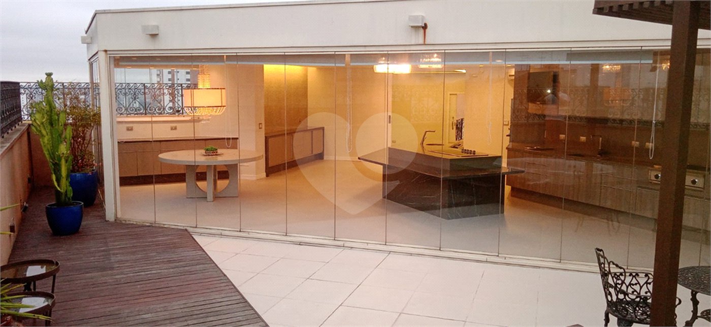 Duplex à venda com 7 quartos, sendo 5 suítes, em Anália Franco, São Paulo, SP