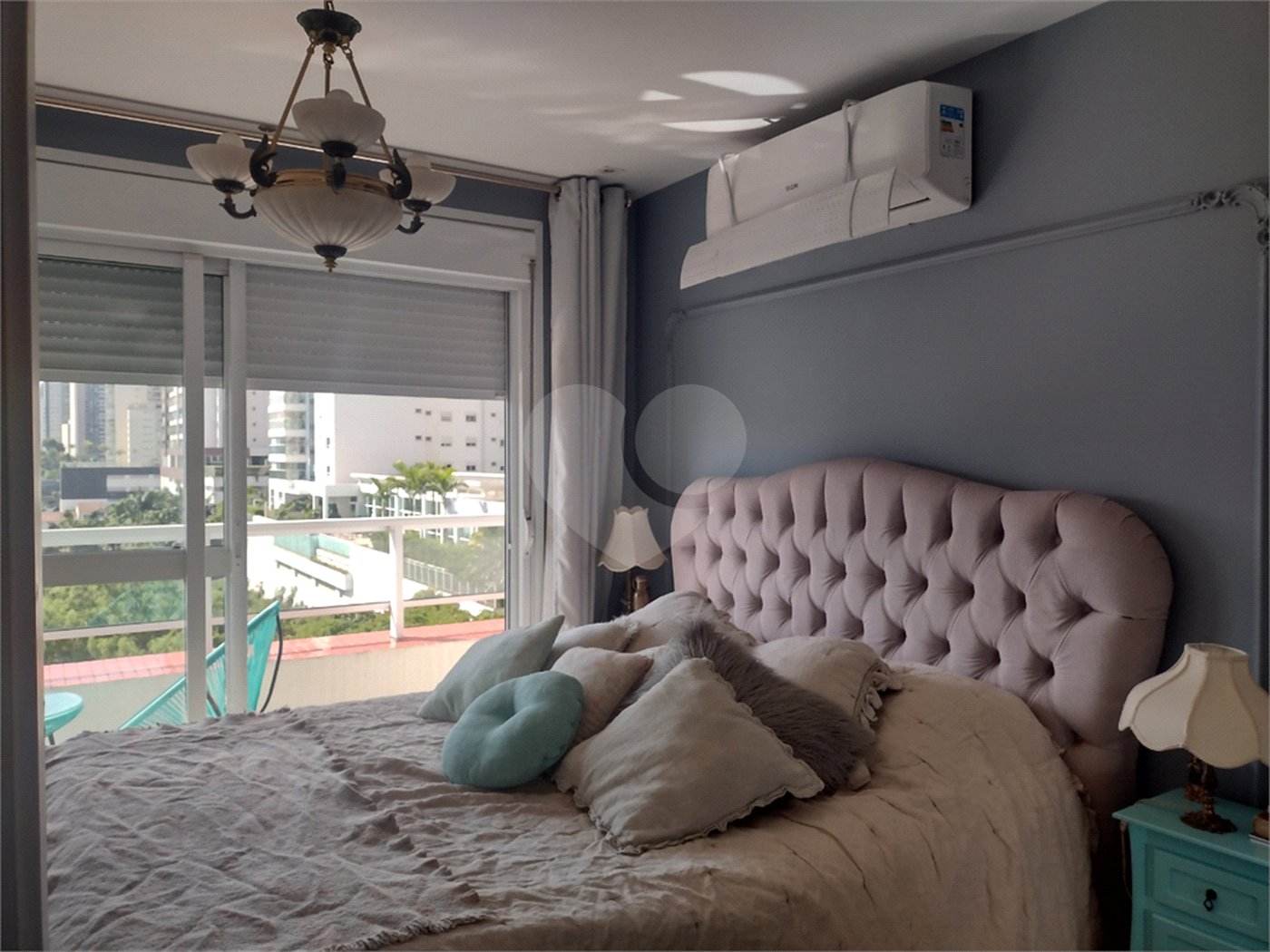 Apartamento à venda com 2 suítes em Campo Belo, São Paulo, SP