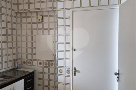 ÓTIMO APARTAMENTO 02 DORMITORIOS NA CERQUEIRA CÉSAR