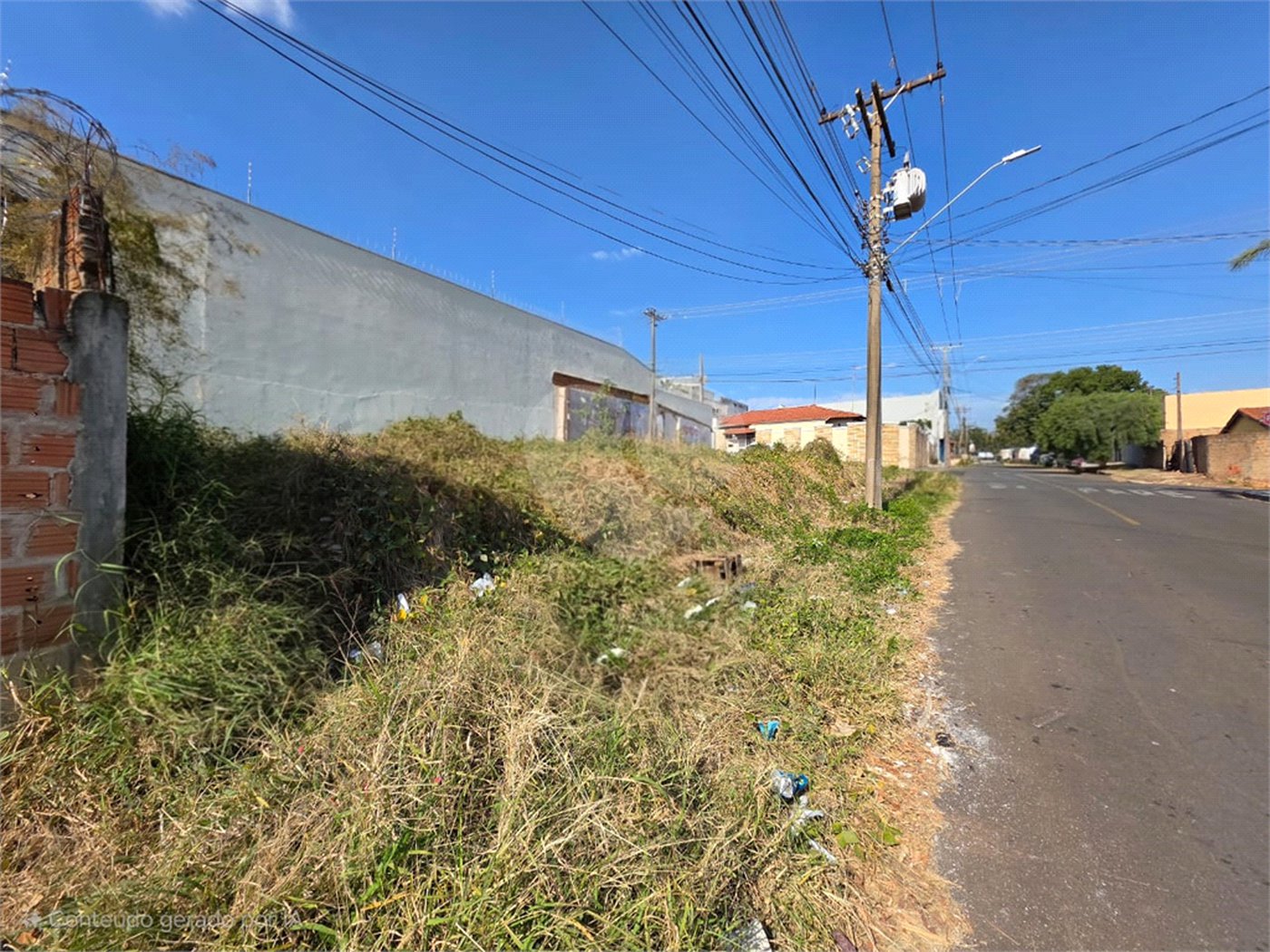 Terreno 8,5 X 25, próximo ao Jau serve no jardim das torres.