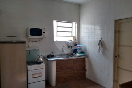 Imóvel Comercial com 6 Quartos e 2 banheiros à Venda, 445 m²