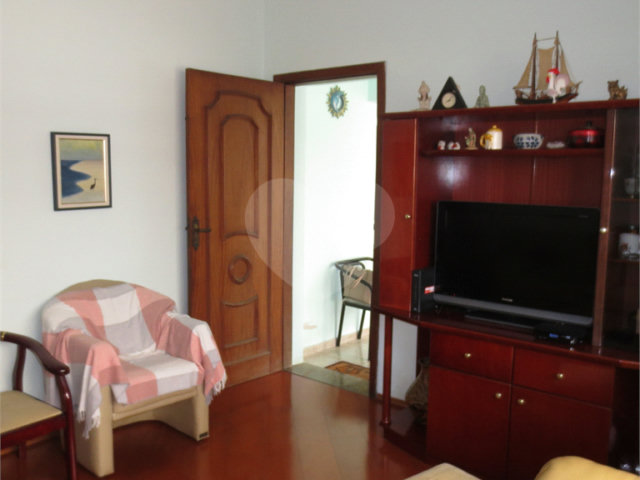 Casa Térrea à venda com 2 quartos em Vila Mariana, São Paulo, SP