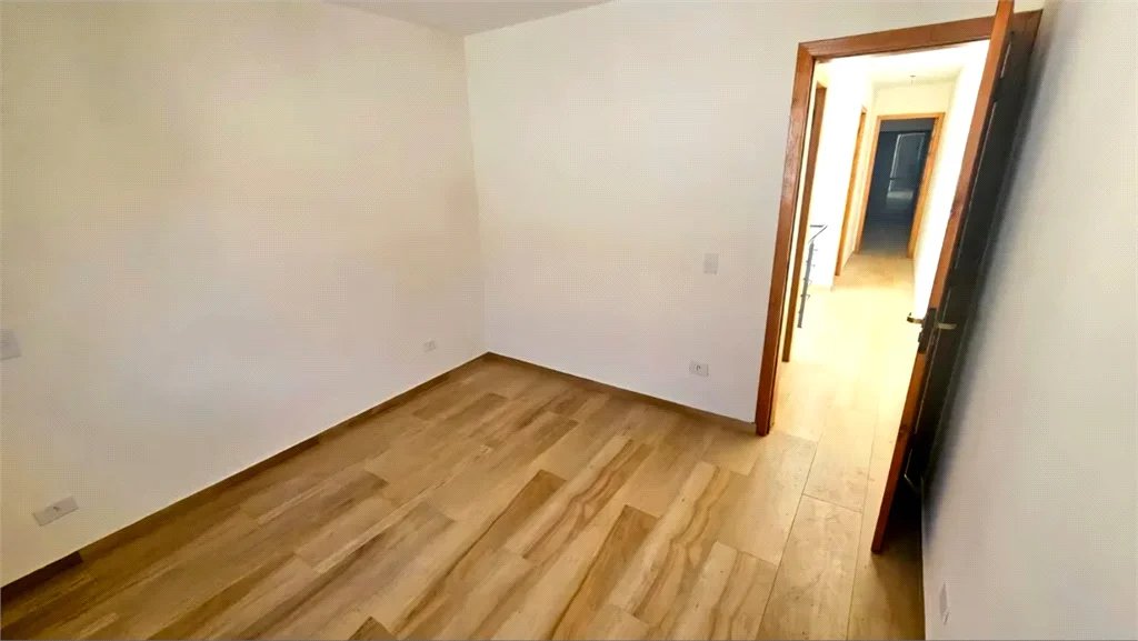 Casa à venda com 3 quartos, sendo 1 suíte, em Cidade Dos Bandeirantes, São Paulo - SP