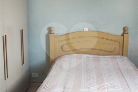 Casa com 129m², 2 quartos, 2 garagens, à venda no Jd. do Estado - Santo André
