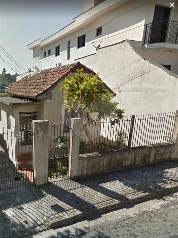 Excelente terreno para Construtores 10 x 30 na Vila Lucia