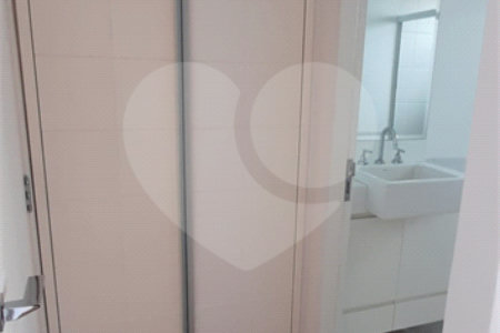 Apartamento Alto Padrão de 176m² na Aclimação — São Paulo/SP