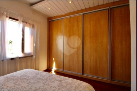 Casa à venda ou para alugar com 4 quartos, sendo 2 suítes, em Brooklin, São Paulo, SP