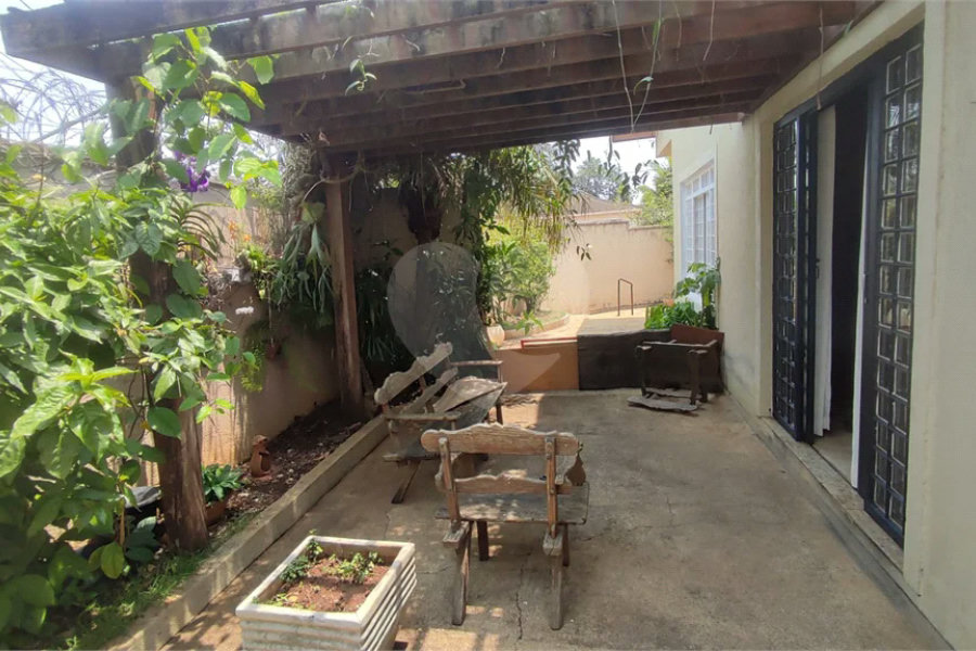 Vende-se Bela Casa no Bairro Santa Cecília - Piracicaba-SP
