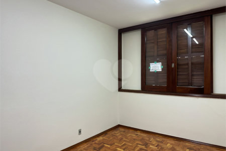 Casa térrea no Centro para venda ou locação