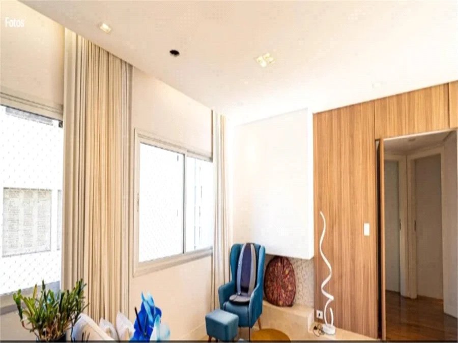 Apartamento venda Bela Vista, 156 m², 3 quartos, suíte, 3 salas, 2 vagas. Rooftop, Churrasqueira, Uma quadra da Paulista.