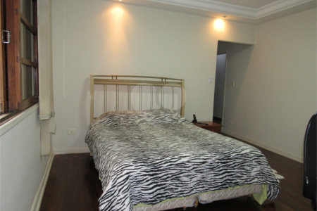 Casa Térrea à venda com 3 quartos, sendo 1 suíte, em Chácara Flora, São Paulo, SP