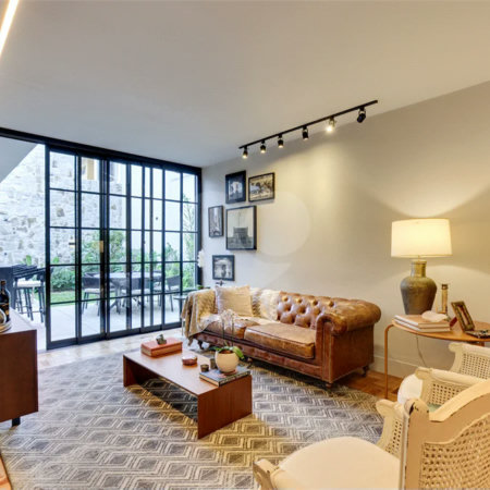 Casa de Vila à venda com 5 quartos, sendo 3 suítes, em Jardim Hípico, São Paulo, SP