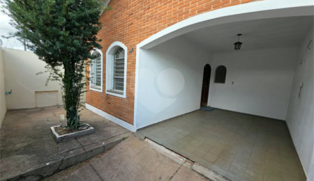 Casa à venda com 5 quartos, sendo 1 suíte,  em Jardim Cruzeiro do Sul, São Carlos, SP