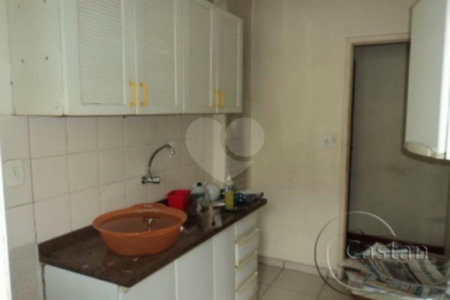 Apartamento à venda na região da Brás