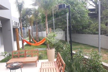 Apto c/ 37 m2 à venda no Ipiranga c/ vaga