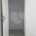 Apartamento com dois dormitórios na Bela Vista