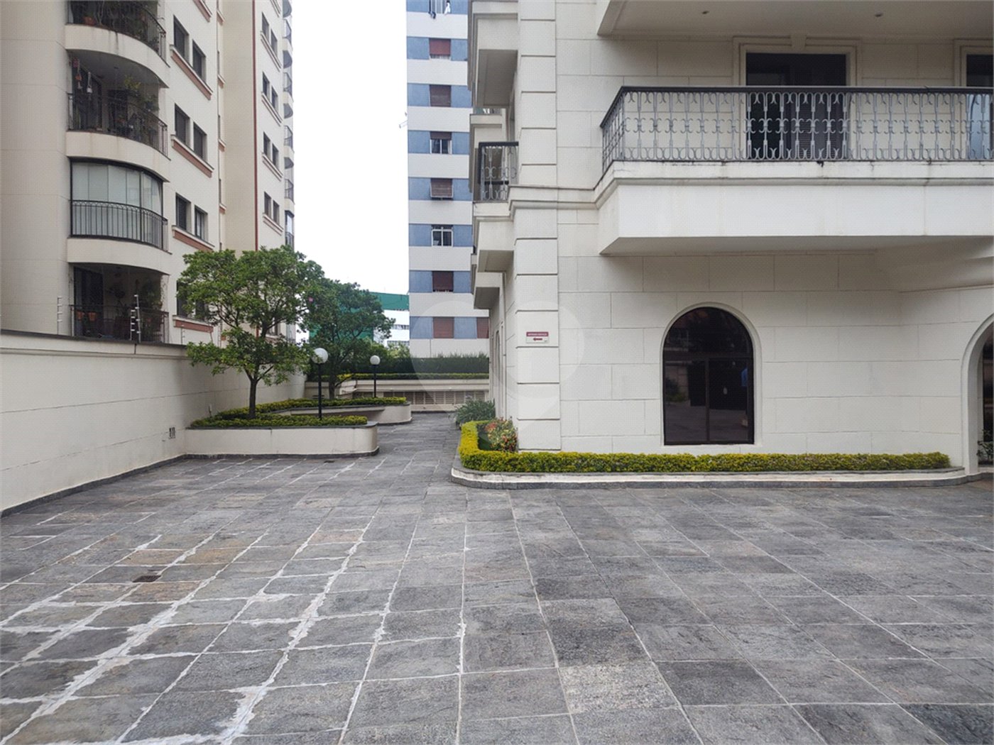 APARTAMENTO NA VILA CLEMENTINO COM 4 DORMITORIOS 4 SUITE E 6 VAGAS