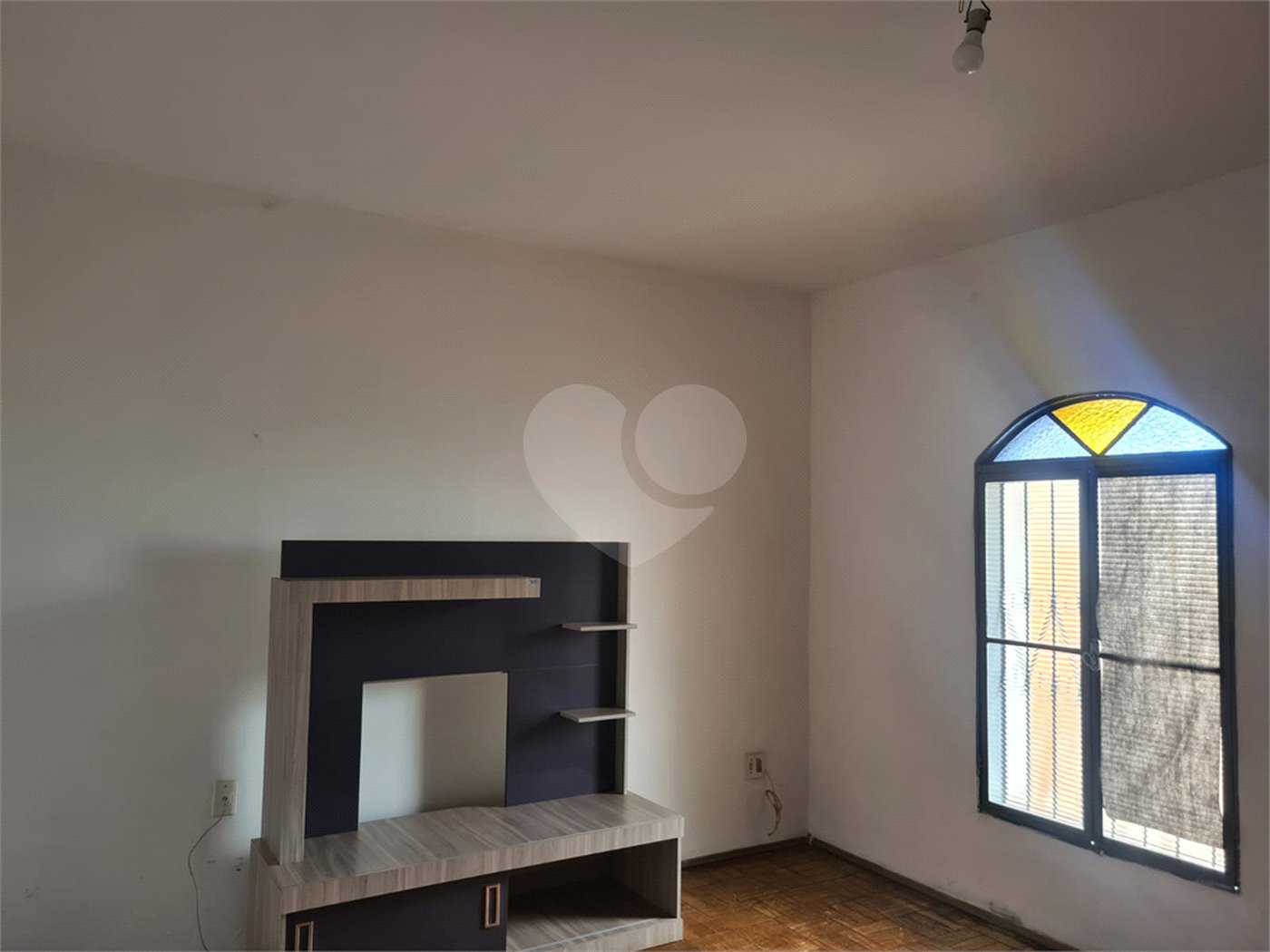 Casa térrea para venda.