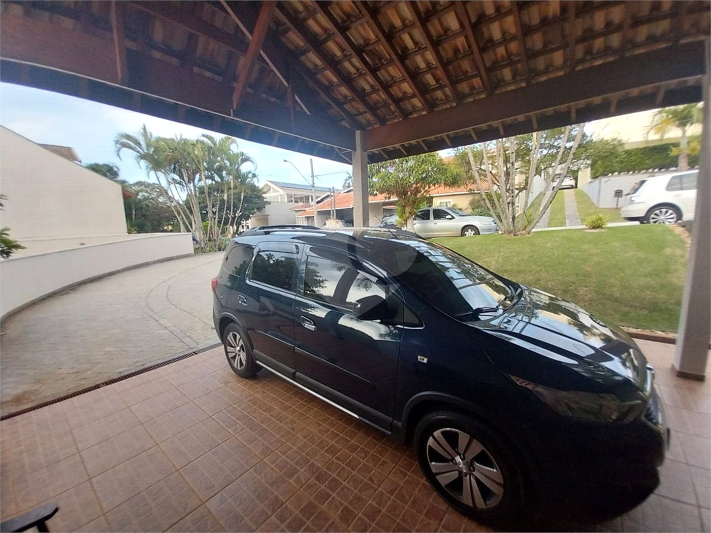 Casa Térrea Disponível para Locação e Venda no Condomínio Vilaggio Capriccio