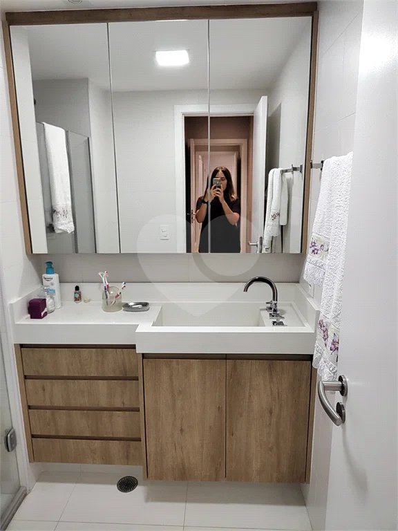 Apartamento à venda com 3 suítes em Vila Pompéia, São Paulo, SP