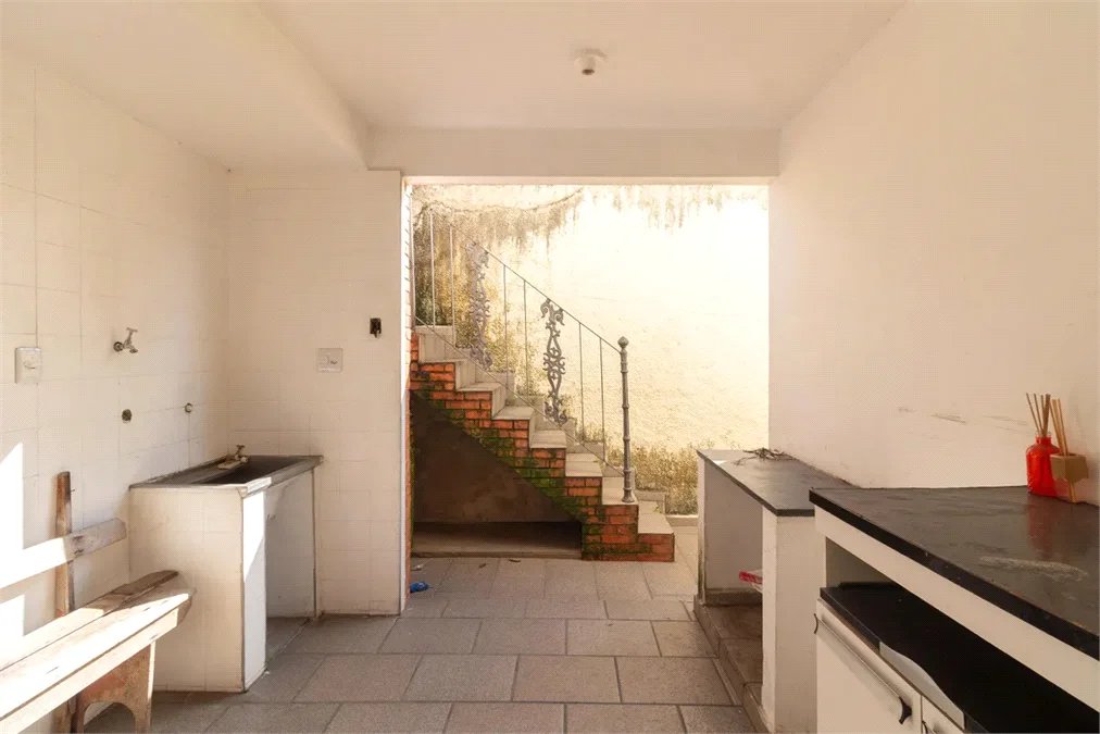 Casa à venda com 3 quartos, sendo 1 suíte,  em Vila Sônia, São Paulo, SP