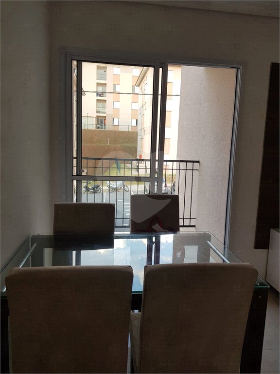 Apartamento em condomínio fechado em Itatiba- SP.
