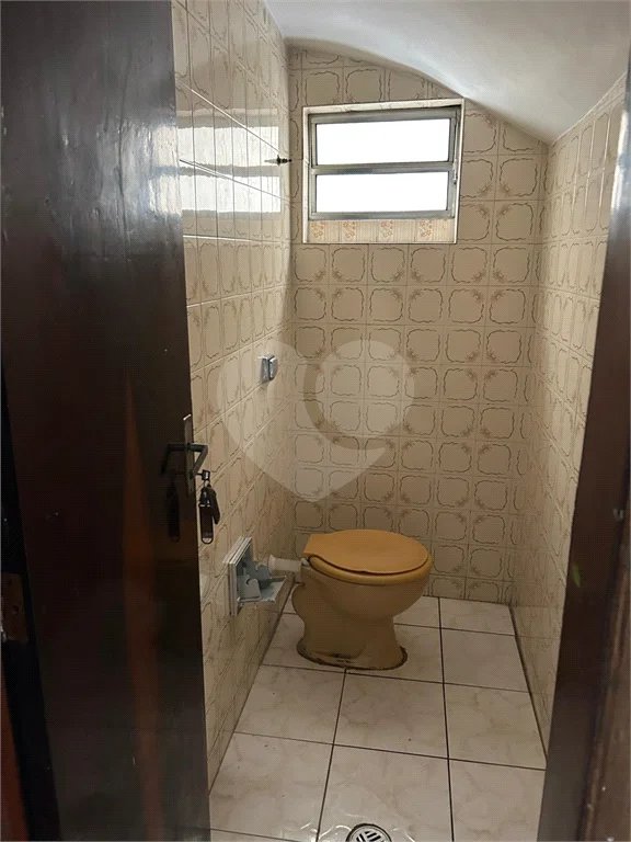 Excelente sobrado para comércio ou residência na Vila Santa Catarina