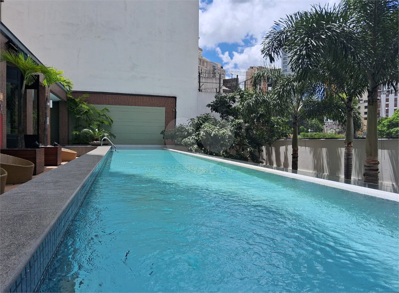 Apartamento à Venda na Bela Vista com 40 m2 de 1 Suíte em Andar Alto