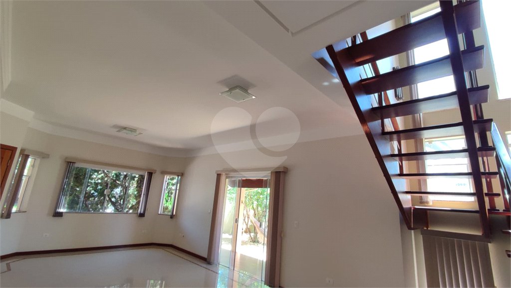 Casa à Venda de 5 dormitórios em São Carlos, no Residencial Eldorado