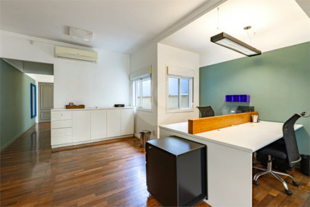 Casa comercial com 172m² , 1 vaga de garagem , à venda no bairro das Perdizes.