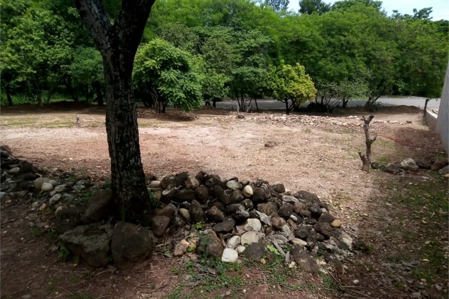Chácara à venda na Avenida das Ondas em Piracicaba/SP.