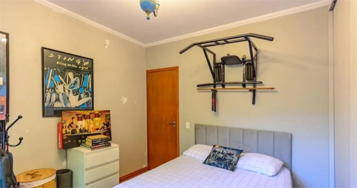 Casa à venda com 4 quartos, sendo 2 suítes,  em Granja Viana, Cotia, SP