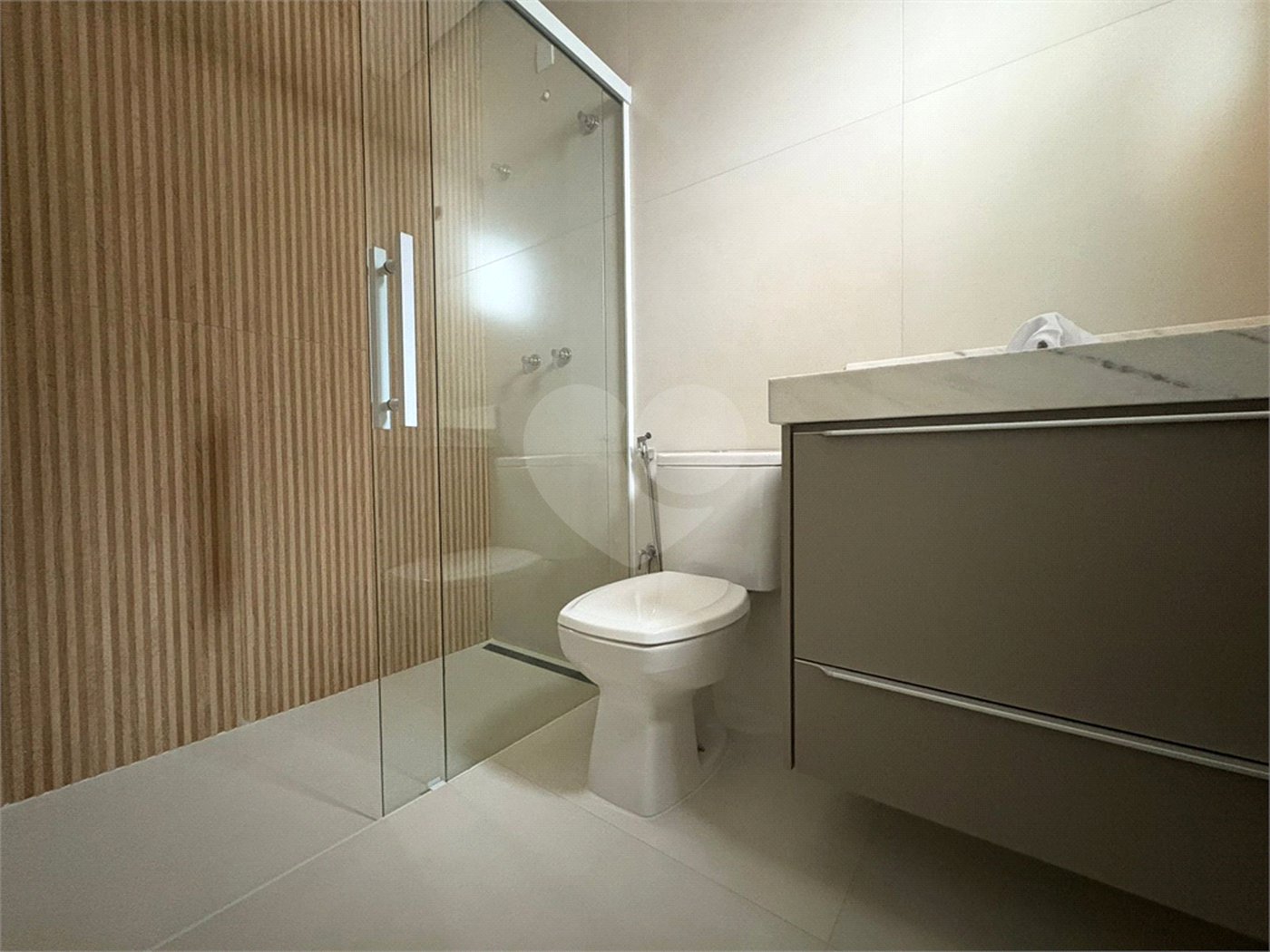 – CONDOMINIO FABER 4
