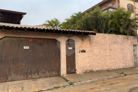 Casa à venda com 450m² - Guarulhos